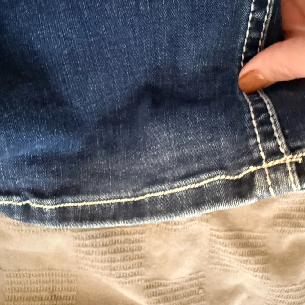 Grace Blue Boot Cut Jeans with Embroidery - Picture 7 of 7